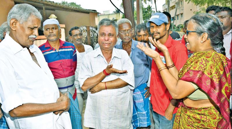 Bereaved family members mourn outside the apartment in Pammal where the gory incident happened on Tuesday. (Photo: DC)