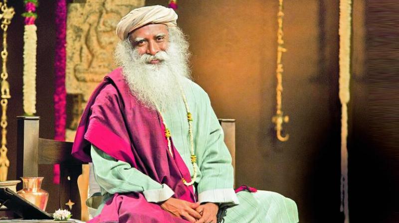 To support Sadhguru Jaggi Vasudevs nationwide campaign, Rally for Rivers, residents of the city are urged to wear blue coloured clothes on September 1.