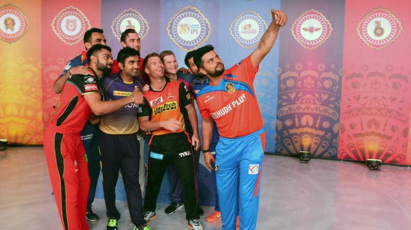 Defending champions and hometeam Sunrisers Hyderabad take on last years runners-up Royal Challengers Bangalore at the Rajiv Gandhi International Cricket Stadium in Uppal in IPL 10 season opener. (Photo: IPL Twitter)