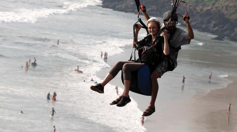 Aurelien Schot paragliding