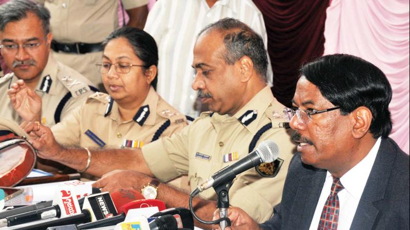 BBMP Commissioner Manjunath Prasad and City Police Commissioner Suneel Kumar at a press conference on Independence Day Parade at Manekshaw Parade Grounds in Bengaluru on Sunday 	 KPN