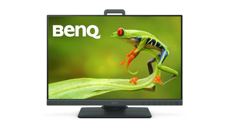 BenQs SW240 features slim bezels, meaning that you can set up a dual-monitor workspace.