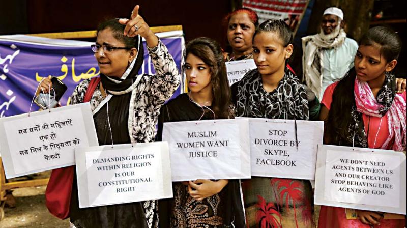 Women protest triple talaq in India