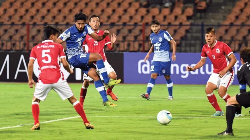 Bengaluru FC striker Thongkhosiem Haokip (Semboi) in action against Transport United in the AFC Cup Preliminary round second leg fixture at the Sree Kanteerava Stadium, in Bengaluru, on Tuesday.