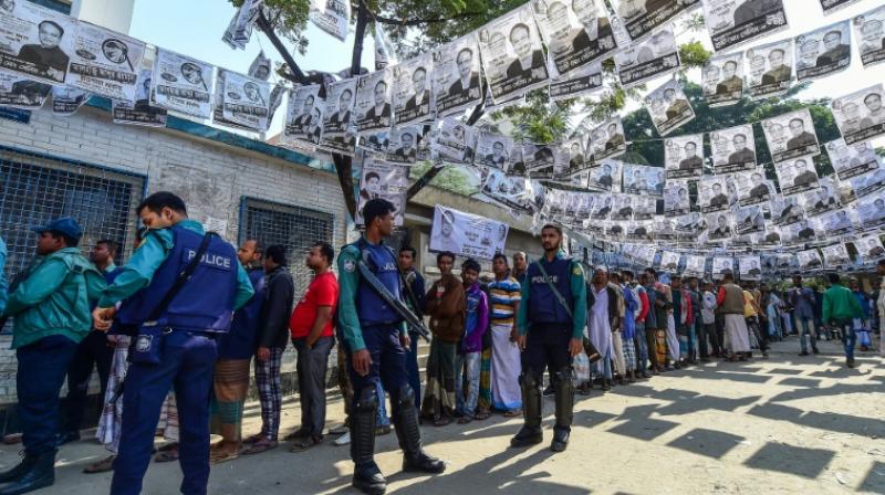 Voting in Bangladeshs parliamentary election is being held under tight security until 4:00 pm (1000 GMT). (Photo: AFP)