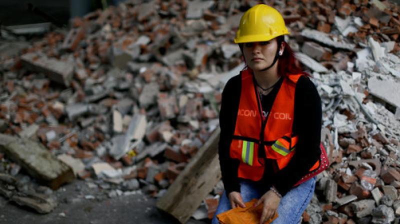 In pics: Mexican women show resolve in earthquakes aftermath