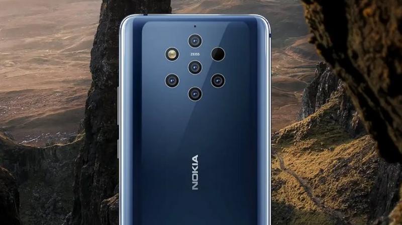 Two cameras on the Nokia 9 PureView are comprised of RGB sensors while the remaining three are monochromatic sensors.