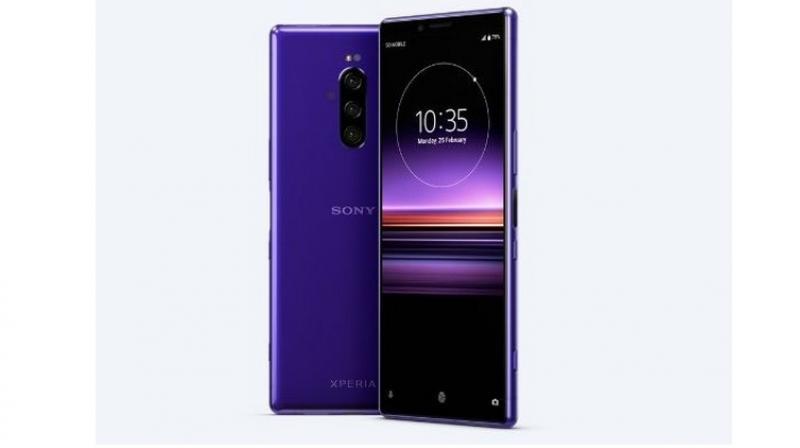 The Sony Xperia 1 is the worlds first smartphone a 4K OLED HDR display; a perfect gadget for binge-watchers and gamers.