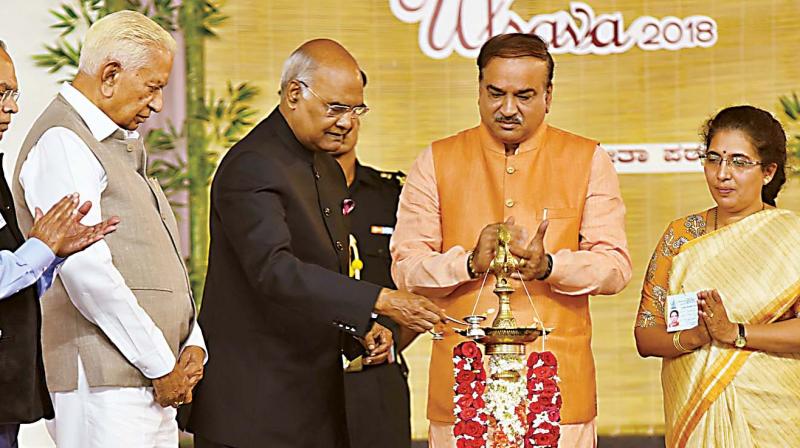 President Ram Nath Kovind inaugurating the Seva Utsav 2018, organised by Adamya Chetana at National High school ground in Bengaluru on Saturday. Governor Vajubhai Vala, Union Minister for Chemicals & Fertilizers, Ananth Kumar and Tejaswini Ananthkumar are also seen (Photo: DC)