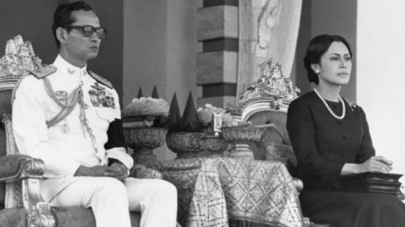 Thailands beloved king, unifying figure, dies at 88