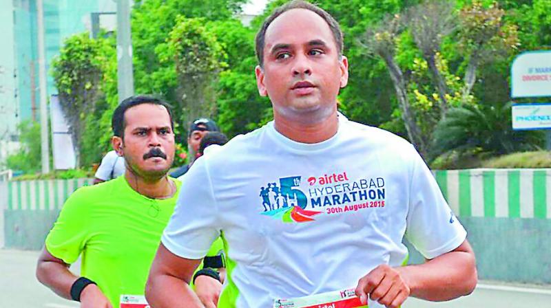 An avid runner, 41-year-old Unnikrishnan Potti does not allow his hectic work schedule to come in the way of his  passion for running every day.