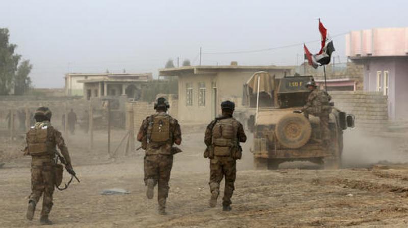 Iraqi security forces and Kurdish peshmerga fighters are pushing toward Mosul along several axes and have made relatively quick progress as they approach Mosul, Iraqs second city. (Photo: AP)