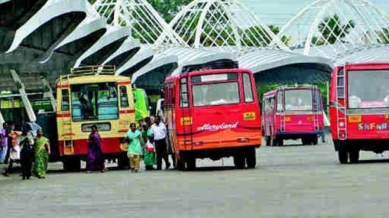 The minister said 160 AC, 154 metro deluxe buses, 888 metro expresses and 2, 242 regular buses were being operated by the RTC daily. (Representational image)