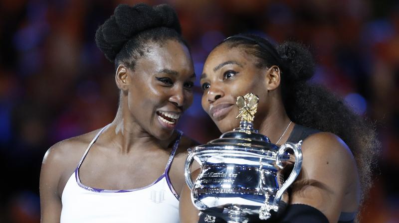 Serena Williams prevailed over her elder sister Venus in the end, defeating her 6-4, 6-4. (Photo: AP)