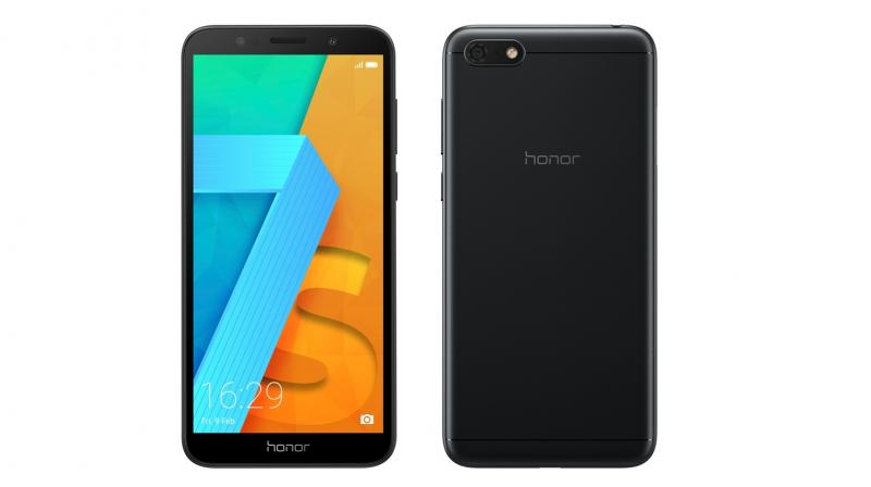 The Honor 7S is priced Â£99 (approx. Rs 8990).