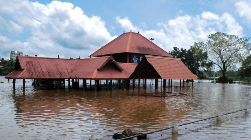 A flooded Aluva Shiva Temple. (Photo: ARUN CHANDRABOSE)