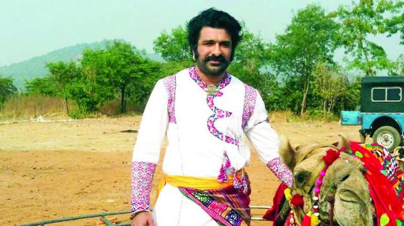 Eijaz on his part says, â€œIm an animal lover and it was natural for me to have a soft corner for the camel.\
