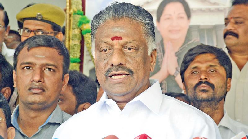 Panneerselvams announcement of disbanding the committee to negotiate the merger came just hours after Lok Sabha deputy speaker M. Thambidurai expressed confidence that both the factions would merge soon.