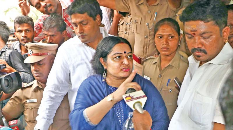 Deepa, niece of late CM Jayalalithaa, addresses media persons outside the Poes Garden  residence on Sunday. (Photo: DC)