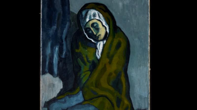 The 1902 oil painting  La Misereuse accroupie  (The Crouching Woman) is a major work from the Picassos Blue Period. (Photo: Youtube/Emeline Pouyet)