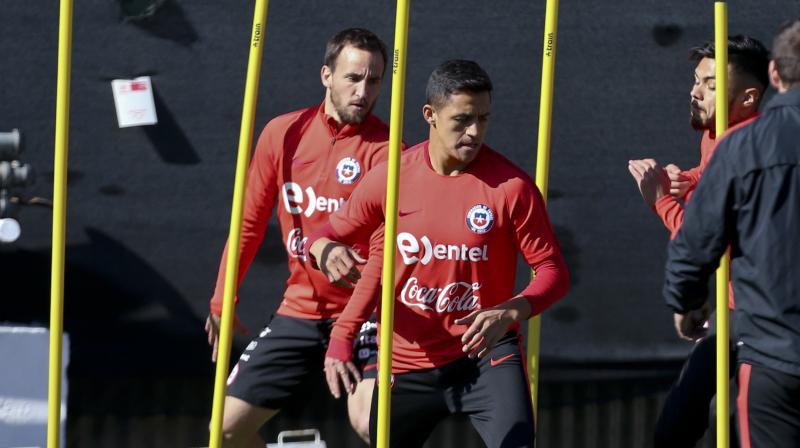 Pep Guardiola is said to have sent a representative to Chile, to talk over terms with Alexis Sanchez, in case a deal with Arsenal falls through. (Photo: AP)