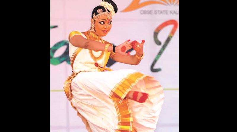 ) Shilpa Nair of Jyothis Central School Thiruvananthapuram performing in category 4 Mohiniyattam competition (Photo: ARUNCHANDRA BOSE)