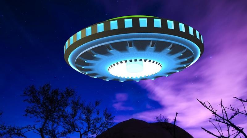 Ex-cop reveals details of his encounter with aliens. (Photo: Pixabay)