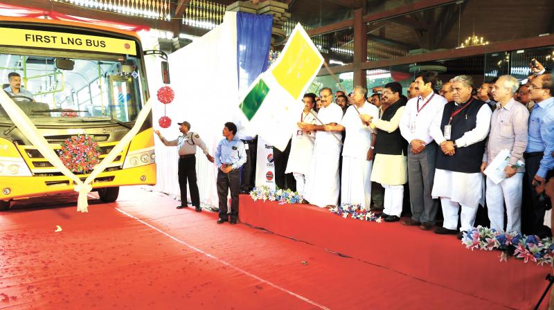 Minister for Petroleum and Natural Gas Dharmendra Pradhan and Chief Minister Pinarayi Vijayan launch the LNG bus in Thiruvananthapuram on Tuesday.