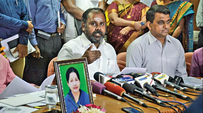 Revenue minister R.B. Udhayakumar conducts a meeting at Ezhilagam control room on Thursday. (Photo: DC)