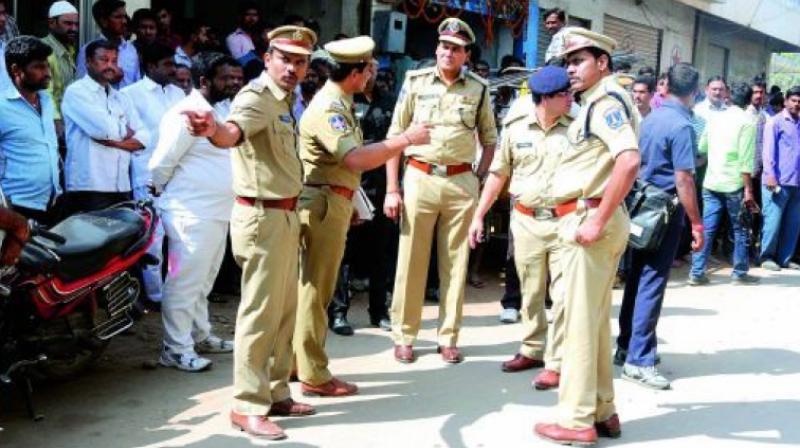 About 26-suspects including rowdy sheeters were nabbed following a cordon and search operation carried out by the West Zone police at Golconda.