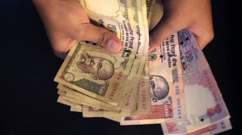 British Indians are sending their old notes to India through their friends and relatives travelling to India. (Photo: AP)