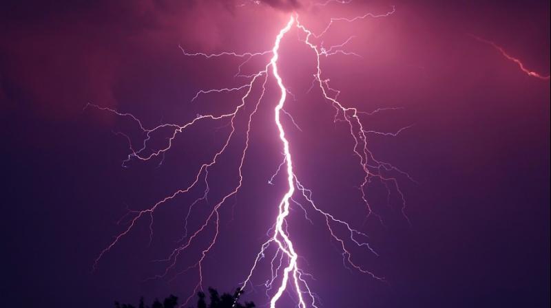 Climate change could spark more lightning  strikes, igniting fires. (Photo: Pixabay)