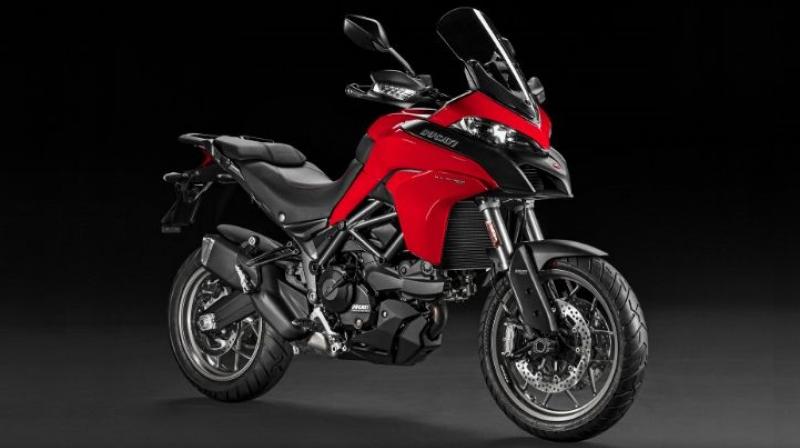 It gets fully-adjustable 48mm Kayaba front forks and Sachs rear dampers with 19-inch front and 17-inch rear alloy wheels shod with dual purpose Pirelli Scorpion Trail II tyres.