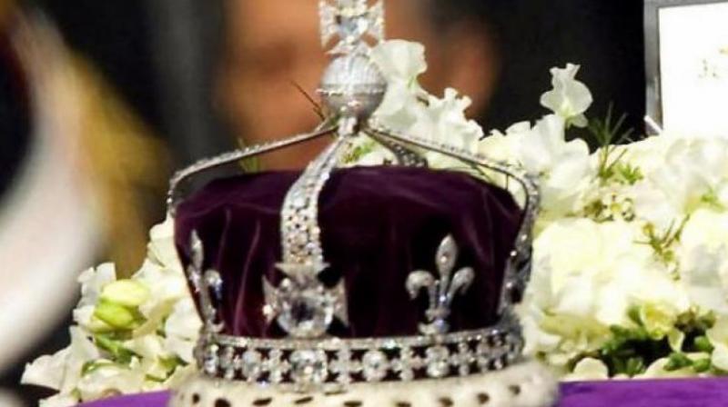 Vine has said in the letter that currently Kohinoor diamond is under the authority of the British government.