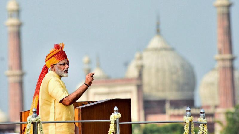 Prime Minister Narendra Modi addressing the nation from the ramparts of the historic Red Fort on the occasion of the 71st Independence Day, in New Delhi. (Photo: PTI)