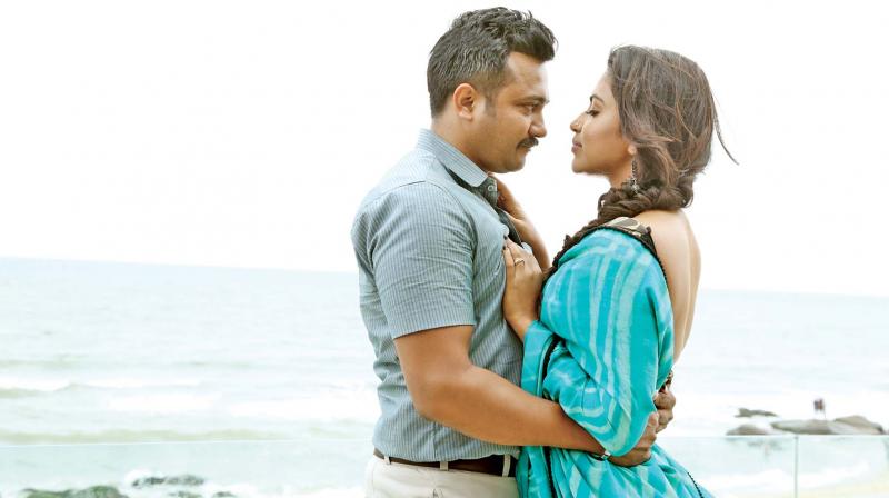 Bobby Simhaa and Amala Paul in Thiruttu Payale 2.