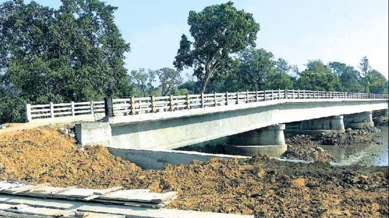 The under-construction bridge across Kabani at Chekkadi near Pulppally.