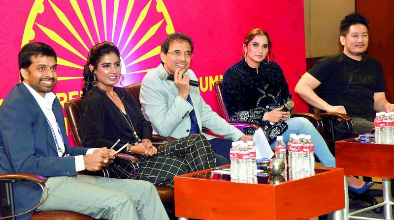 Sports personalities participate in a discussion on sports. From left: Pullela Gopichand, cricketer Mithali Raj, cricket commentator Harsha Bhogle, tennis player Sania Mirza  and martial artist from Thailand Chatri Sityodtong at GES-2017 on Wednesday. (Photo: DC)