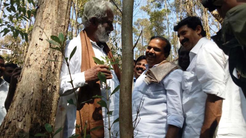 BJP state president Kummanam Rajasekharan and party leader P.K. Krishnadas with other NDA delegation   during their visit to the proposed Neelakurinji sanctuary in Munnar on Wednesday.