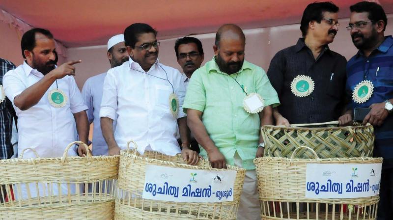 DCC president T. N. Prathapan, V. M. Sudheeran , Ministers V. S. Sunilkumar and C. Raveendranath during the launch of state school youth festival green protocol programme at Thekkinkad Maidan in Thrissur on Friday. (Photo: DC)