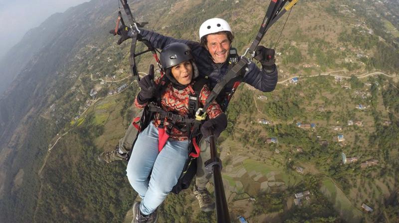 Geethu paragliding.