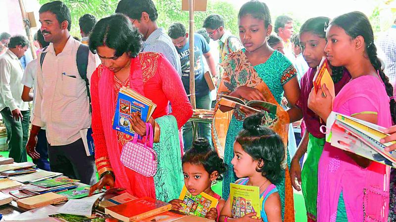 Many people brought their old books to donate and dropped them in the Book Handi kept on the premises.