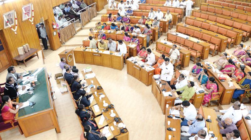 BBMP council meeting in progress at BBMP office, in Bengaluru on Tuesday.	(Photo: DC)