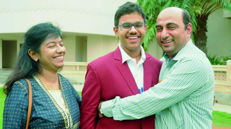 Rohan Purohit with his family. (Photo: Deepak Deshpande)