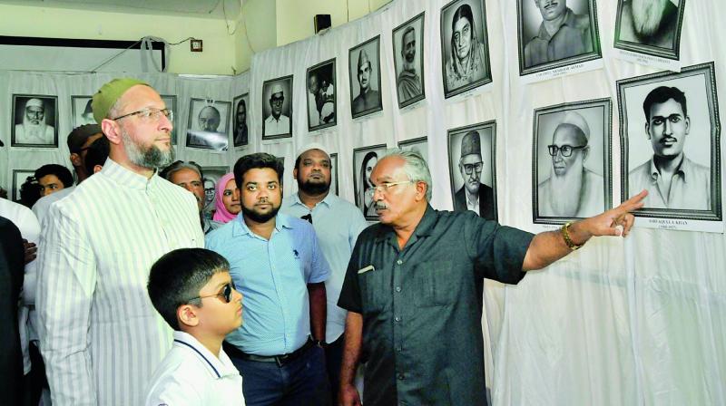 MIM chief Asaduddin Owaisi on Saturday inaugurated a two-day photo exhibition on Immortal Muslim Freedom Fighters from 1857 to 1947 at Bookworm Reading Rooms in Hyderabad on Satutrday. (Photo: P.Surendra)
