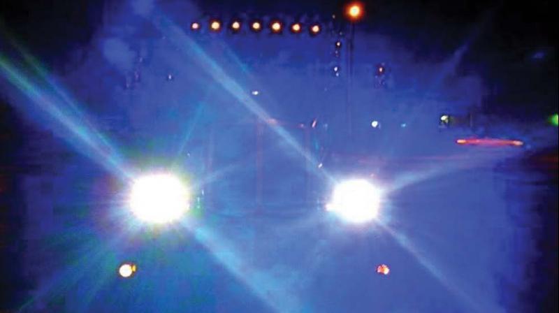 The police and traffic experts said that the use of high beam lights within the city limits is prohibited as these have to be switched on in the highways.    (Picture for representation only)