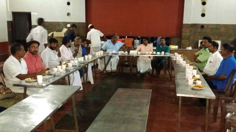 Participants of the iftar meet. 	BY ARRANGEMENT