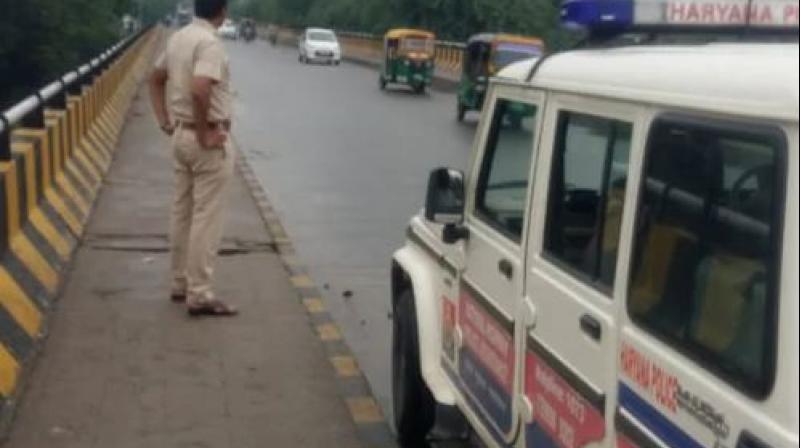 According to Subhash Bokan, the PRO of Gurgaon Police, the accused along with his wife and friend then chopped Jaskarans body into 24 to 25 pieces, stuffed it into two poly bags and left for their native city of Ludhiana. (Representational Image)