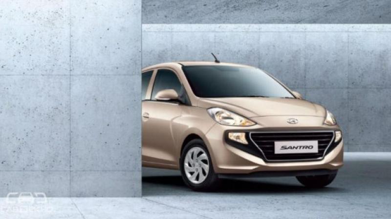 To be available in 5 variants, we expect prices of the new Santro to start from Rs 3.75 lakh.