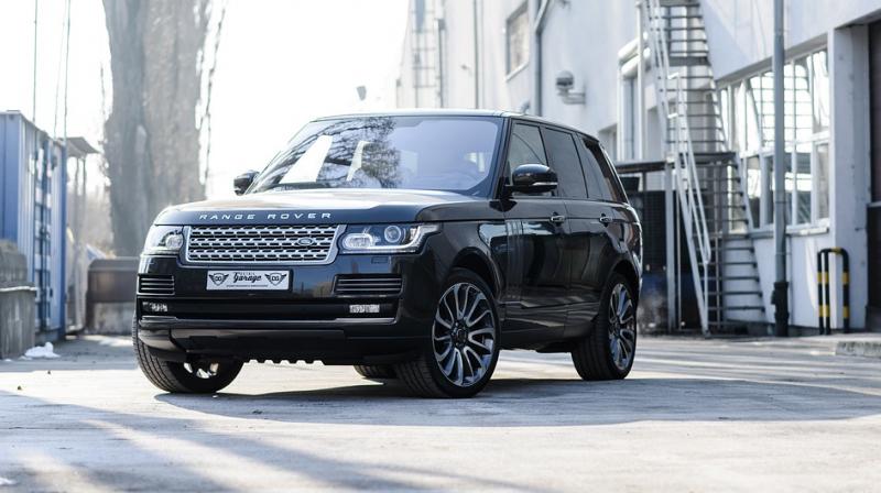 The pair admitted stealing the Â£75,000 Range Rover and both received suspended prison sentences at Warwick Crown Court. (Photo: Pixabay)